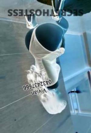 23 year old Escort in Belmont Perth Sexy Lesbian Threesome Action at Belmont Rivervale Casino! 