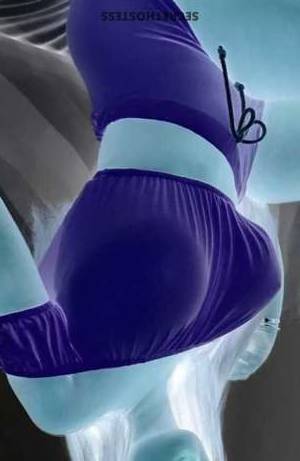 33Yrs Old Escort Long Island NY Image - 5