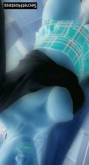 23 year old American Escort in Sacramento CA Ashley Banks, Playful Puerto Rican Escort Providing 