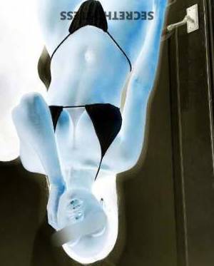 22 year old Escort in Wilmington NC Experience Unforgettable Pleasure with Brittany, Your 