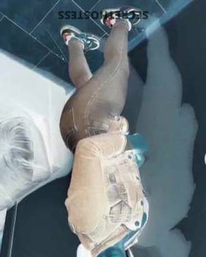 23 year old Guatemalan Escort in Queens NY I am a voluptuous Guatemalan escort in Queens, NY, providing