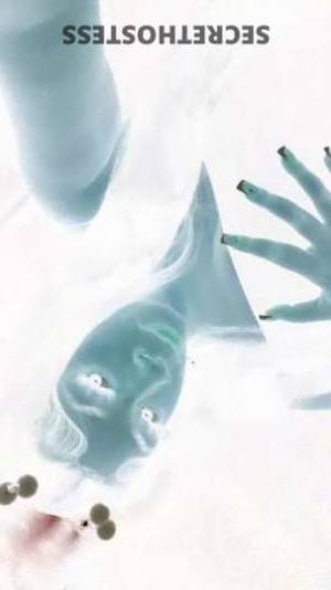 22 year old American Escort in San Fernando Valley CA Experience Delightful Pleasure with Charm, Your 22 Year Old 