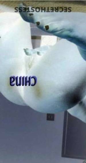 27 year old Chinese Escort in Fargo ND Chinese Escort in China, Salinas Awaits - 27 Year Old Curvy 