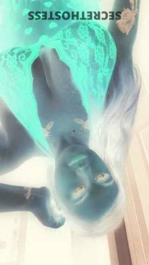 25 year old Escort in Lake Charles LA Book me now, Handsome! Ciara, the sexy and seductive 25-year