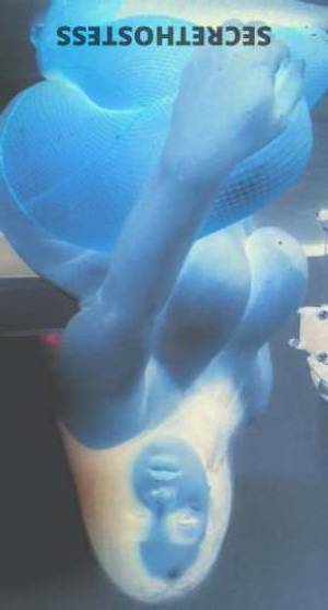 29 year old Escort in Las Vegas DC Enticing Cookiecreme for Your Saucy Cravings - Nudes and 