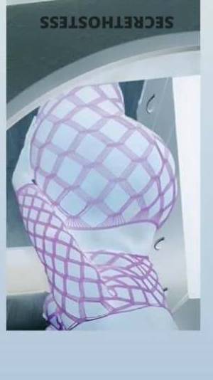 27 year old Escort in Los Angeles CA Experience Pure Bliss with Sexy Chocolate, Your Seductive 