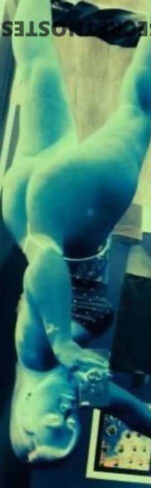 29 year old Puerto Rican Escort in San Francisco CA Exquisite Shemale Lola in San Francisco