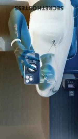 23 year old Cuban Escort in Odessa TX Experience Unforgettable Passion with Luna, Cuban Escort at 