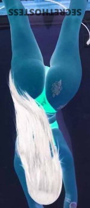 25 year old Latino Escort in Staten Island NY Hot Latina Seeks No-Strings-Attached Fun with Generous 