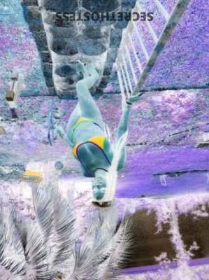 23 year old Escort in Albany GA Hot and Sassy 23 Year Old Shanell with the tiny A-cup 