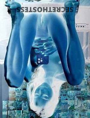 25 year old Asian Escort in Springfield IL Hot and Horny Mom of 25 Years Old, Asian Beauty, Indulges in