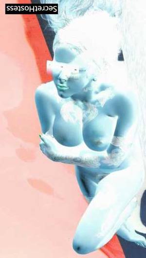 25 year old Escort in Malmo Malmo Escort Kimbella - 25 year old stunning escort with DD-