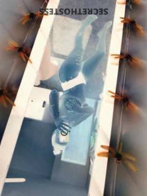 Christina 33Yrs Old Escort Brooklyn NY Image - 4