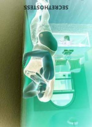 29 year old Filipino Escort in Monterey CA Naughty boys, meet Vita, a 29-year-old Filipina escort in 