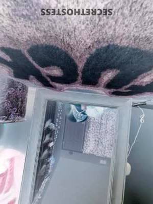 22 year old Escort in Clarksville TN let it go already babe, i'm the juicy curvy redhead i&#