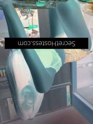 23 year old Malaysian Escort in Springwood Brisbane Experience Sensuality and Killer Curves with Sexy 23 Year 