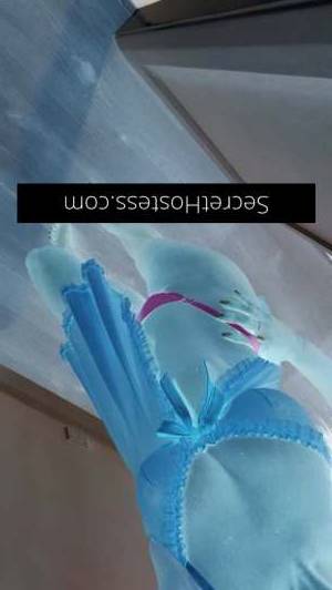 30 year old Australian Escort in Adelaide Sydney's Sensual Massage and Companion Services