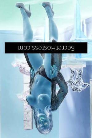 40 year old Escort in Carina Brisbane Sensual Relief and Companionship with Flirtatious MILF Annie