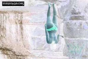 20 year old Escort in Ottawa Captivating 20-Year-Old Escort Jenna with Enchanting Blue 