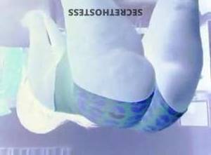 28 year old Escort in West Palm Beach FL Experience Sweet Satisfaction with Monae, Your Sensual 28-