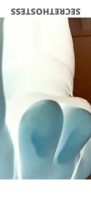 25 year old Escort in Buffalo NY Experience Transcendent Pleasure with a Skilled Sweetie 25 