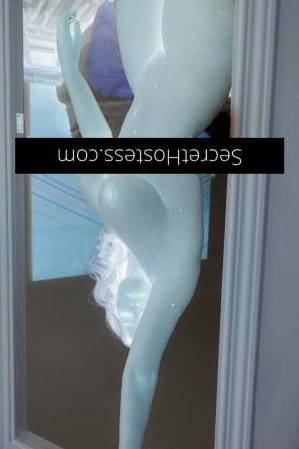 20 year old Escort in Perth Captivating Enchantress - Willow, Your Delightful Package of