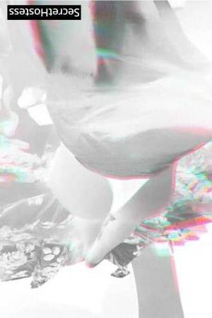 22 year old Escort in Malmo and Chriss said "hello there, I'm a young and 