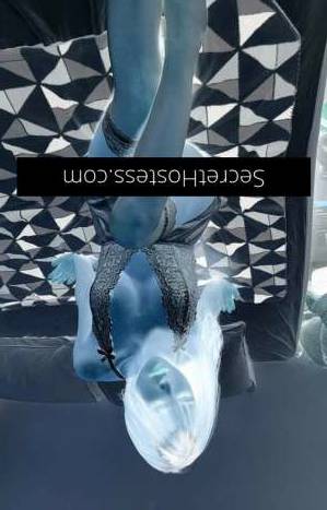 22 year old Korean Escort in Orange Unwind with Sophia A Sensual Korean/Taiwan Model and English