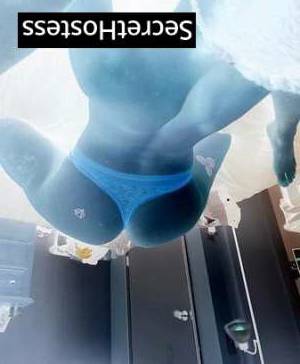 23 year old Escort in Portland OR Allie Your Dream Vixen With Ramona Flowers' Charm and 