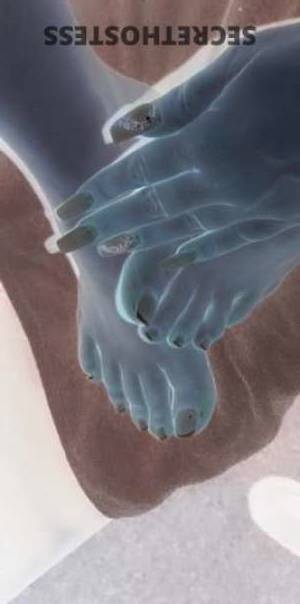 27 year old Latino Escort in Martinsburg WV Martinsburg, WV Sexy and Wild Escort, Available 24/7 for 