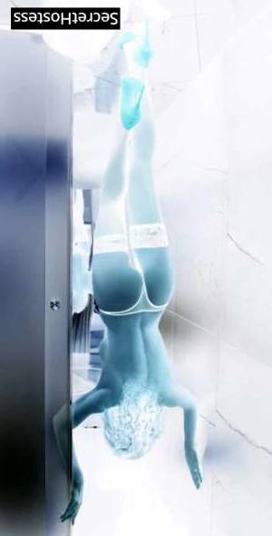 38 year old Italian Escort in Milan Hot Italian Woman Elena Fontanella Offers Sensual Encounters