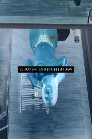 23 year old Russian Escort in Dubai 23-Year-Old Armenian Girl in Dubai, Hi Handsome Guy! I'
