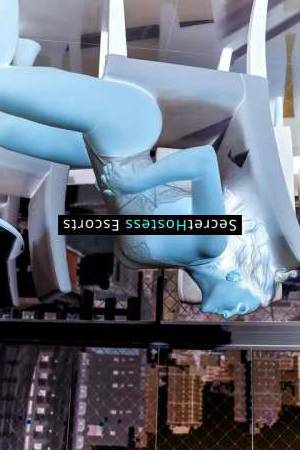 Sophie 26Yrs Old Escort 60KG 164CM Tall Split Image - 3