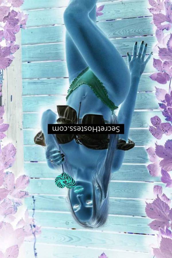 Kira Escort 55KG 168CM Tall Agency escort girl in: Cannes Image - 2