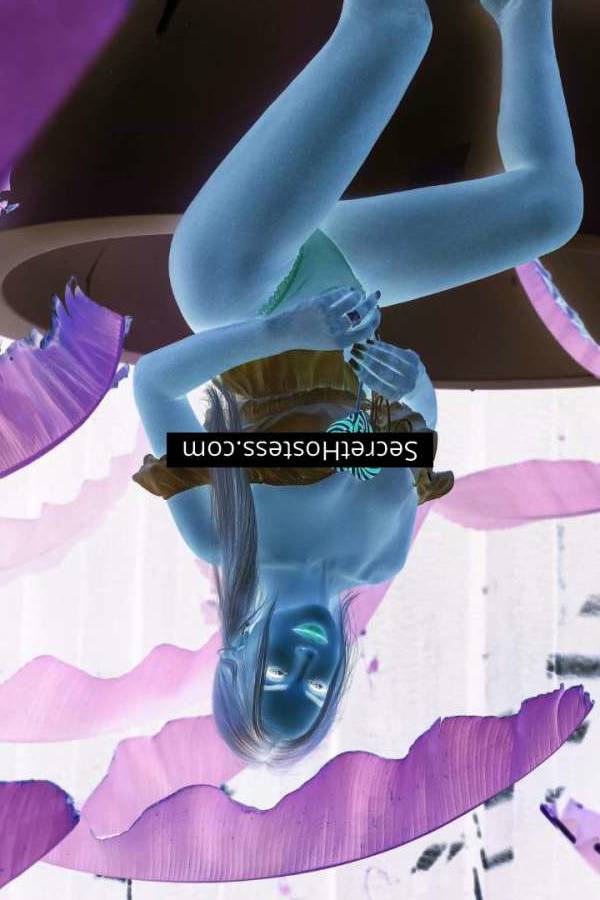 Kira Escort 55KG 168CM Tall Agency escort girl in: Cannes Image - 3