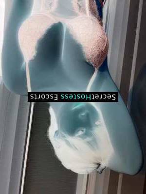 23 year old Asian Escort in Springfield IL Sexy Girls