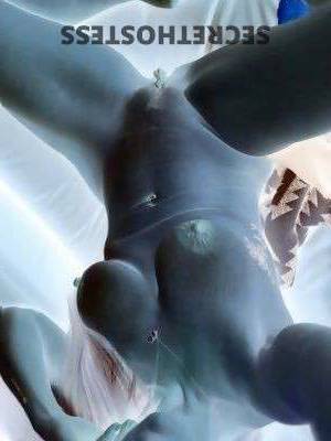 38Yrs Old Escort Palm Springs CA Image - 2