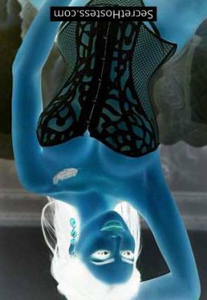 26 year old Escort in London Unforgettable Alya at Kensington Babes