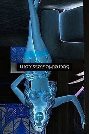 26 year old Caucasian Escort in London the Golden Lockes of Amancia A 26 Year Old Caucasian Escort 