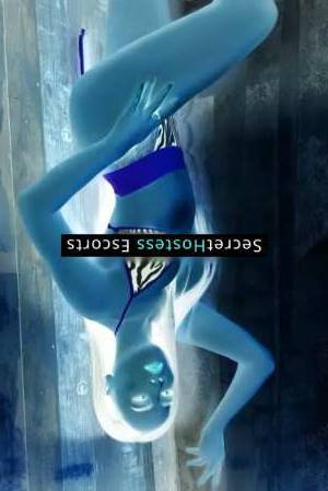 26 year old Thai Escort in Bangkok Thai escort Ari Sexy and seductive Thai beauty for 
