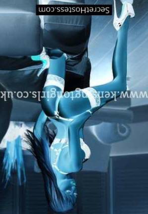 23 year old Algeria Escort in London Beautiful Ashley at Kensington Agency