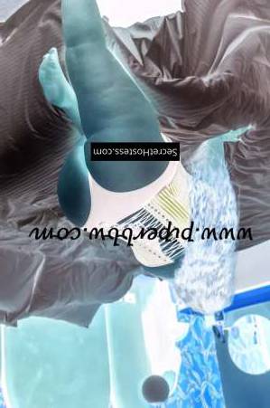 0 year old Australian Escort in Adult Entertainment Services Come and play with Me