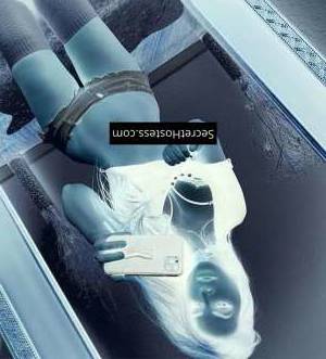 0 year old Escort in New into town, limited time only. Spend time with me! Cute, 