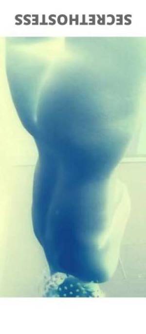 19 year old Escort in Duluth MN untamed, dirty, and playful redhead for unforgettable 