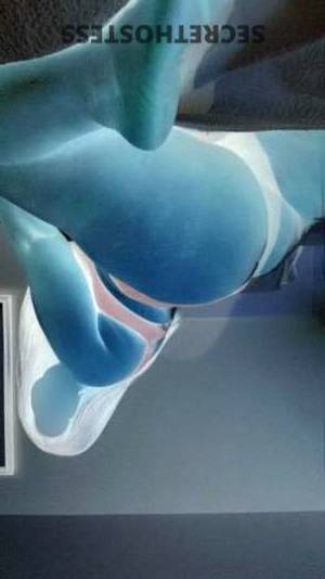 25 year old Escort in Seattle WA Experience Unforgettable Satisfaction with Your Favorite 