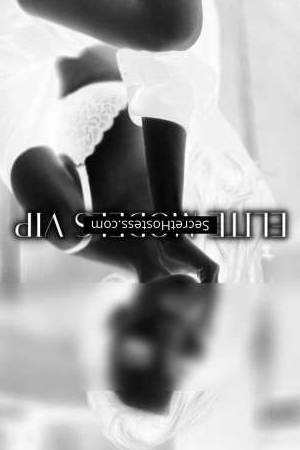 29 year old Escort in Agency escort girl in: Hamburg Midori - The Ultimate VIP Escort Hamburg Fashion Model &