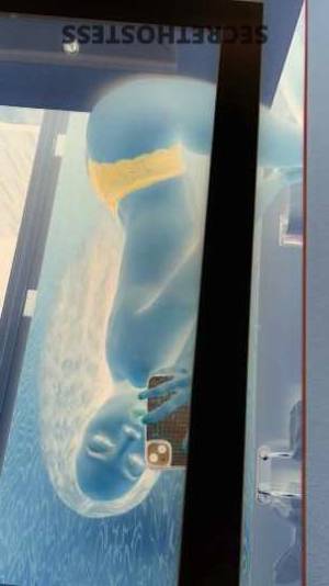 27 year old Haitian Escort in Nashville TN Memorable Moments Ahead! Seeking Real Pleasure? We're 