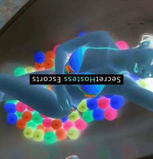 33 year old Thai Escort in Bangkok Pimmada Your Captivating Thai Escort in Bangkok for 