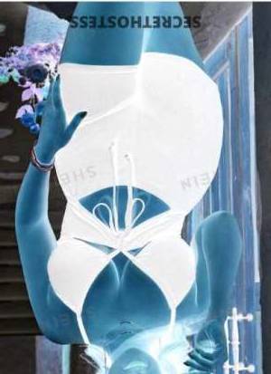 35 year old Escort in Tucson AZ Mature Escort in Tucson, AZ Offers Special Deal for an Hour 