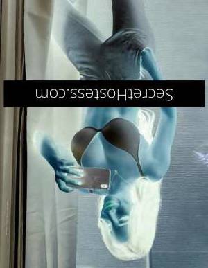 22 year old Escort in Sydney Unforgettable Pleasure Elite Companion for Delightful 